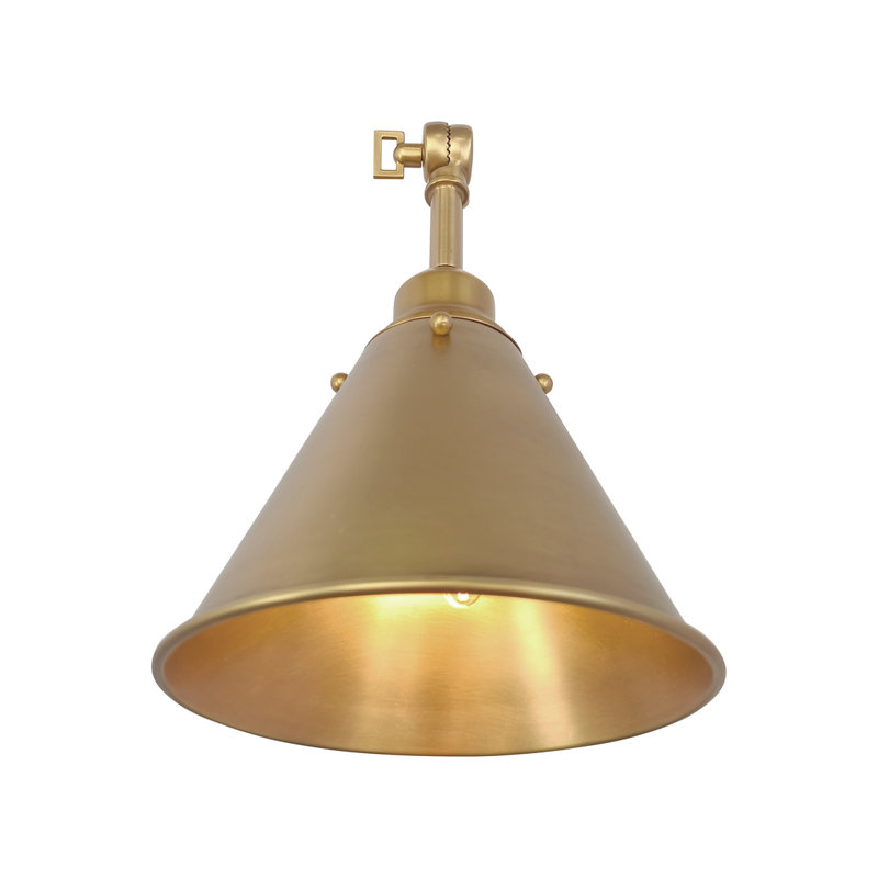 Amanda Lindroth Pullman Sconce