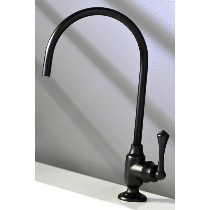 Robinet de filtration d'eau 1 trou à fixation sur le comptoir Kingston, Noir mat