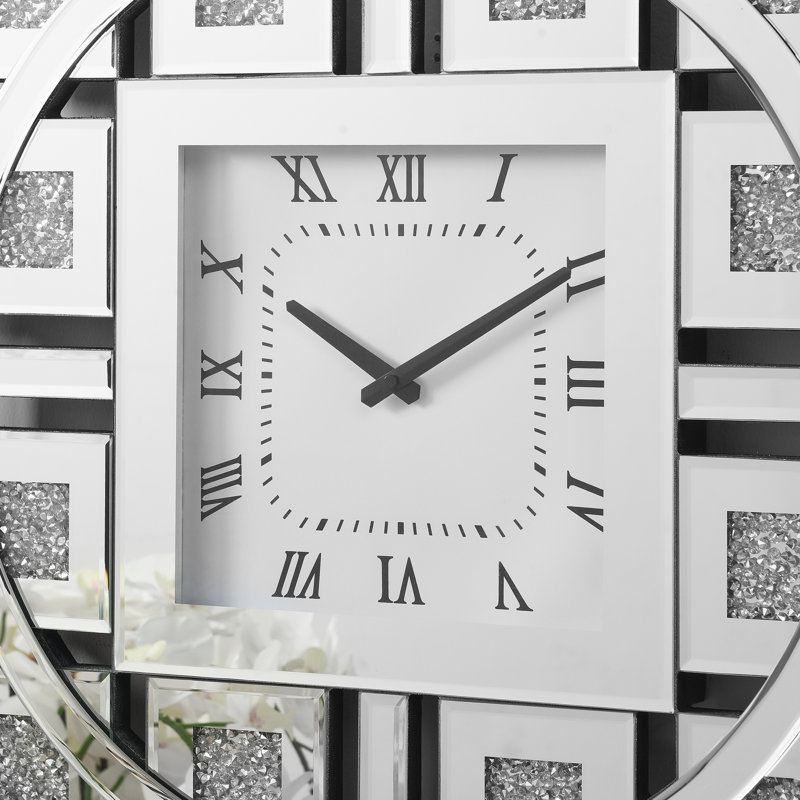 Horloge murale avec miroir et fausses pierres précieuses - Accent opulent pour une décoration intérieure luxueuse
