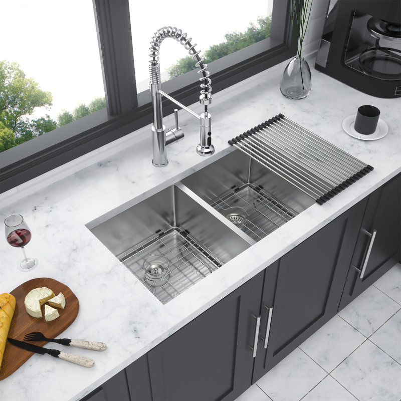 Double Bowl(50/50) Undermount Sink- 28"X19" Double Bowl Kitchen Sink 16 Gauge With Two 10" Deep Basin