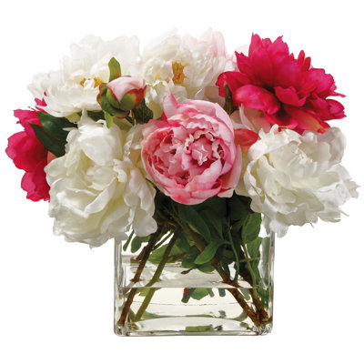 Arrangement floral mélangé pivoine en vase