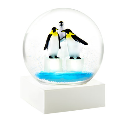 Penguins Snow Globe