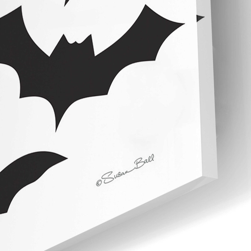 «Flock Of Bats» par Susan Ball, H 16 po x l 12 po x P 0,13 po