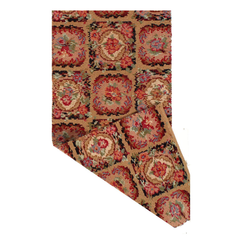 Floral Area Rug in Red