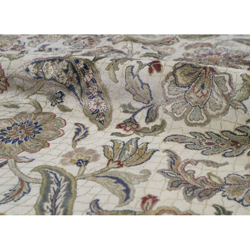 Chantel Floral Area Rug
