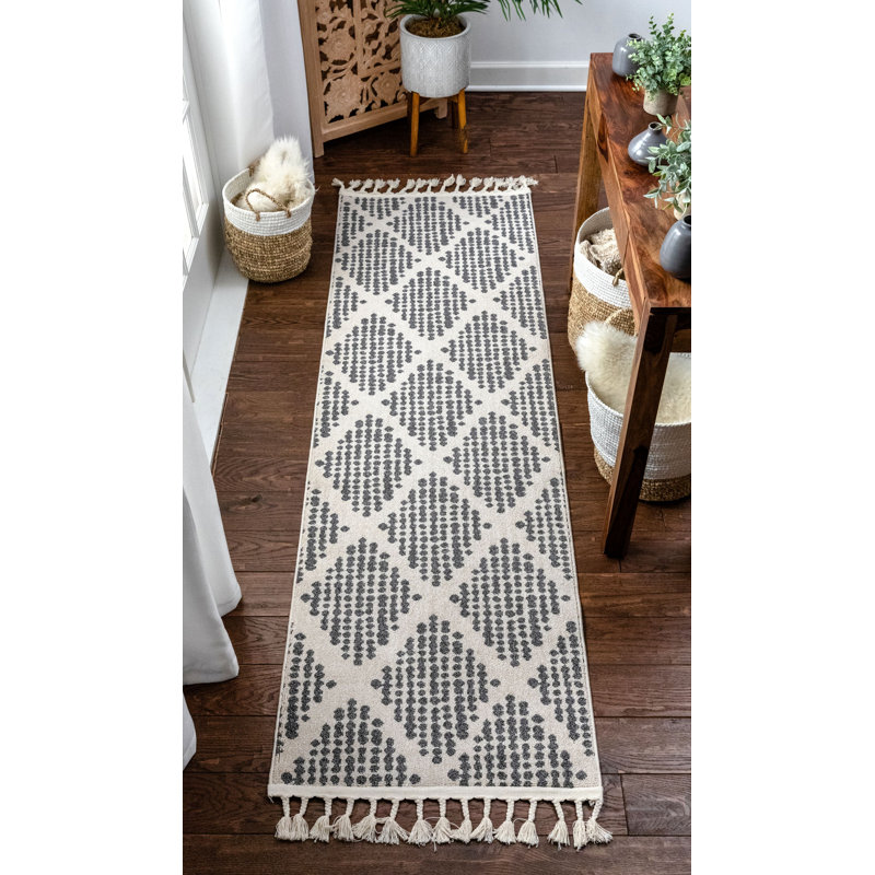Loop-De-Loop Geometric Synthetic Area Rug, Runner 67 x 220cm