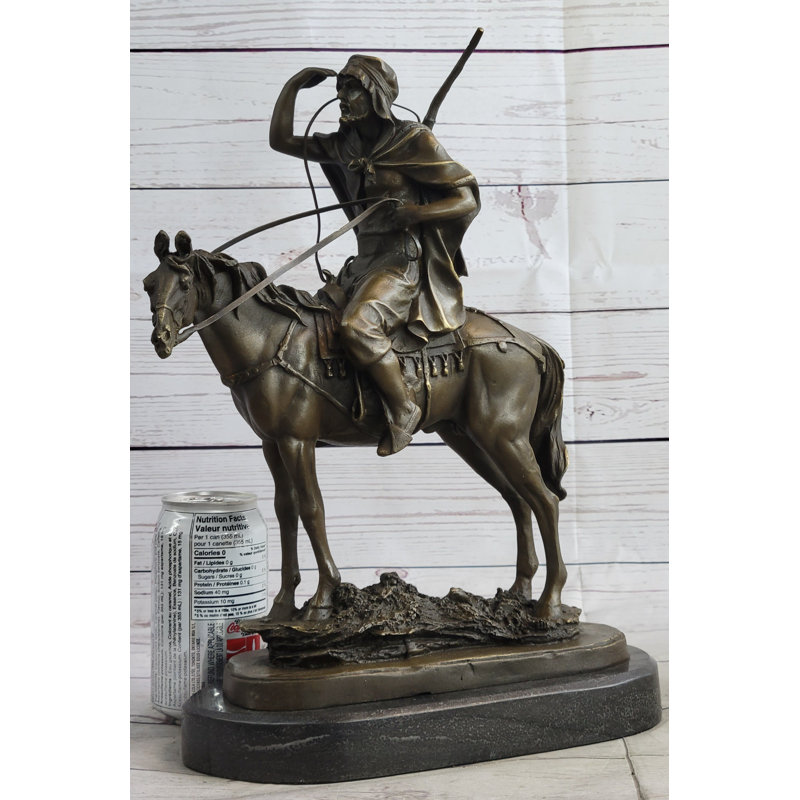 Figurines et sculptures Teagann