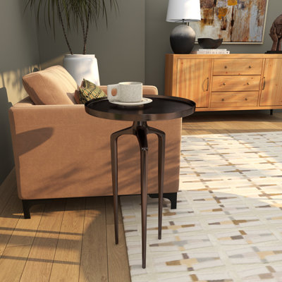 Table d'appoint avec plateau en aluminium noir Jody