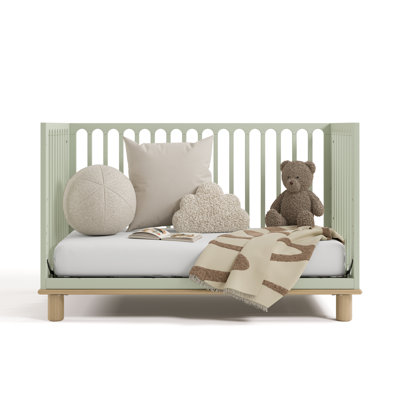 Sicily Deluxe 3-In-1 Convertible Crib With Bonus Toddler Guardrail