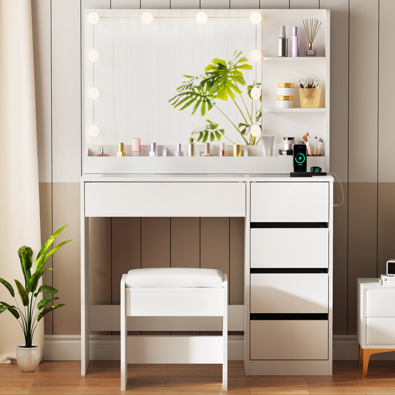 Eglinton Dressing Table