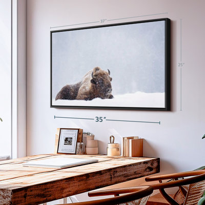 Impression de toile de bison «Snow Bathing»
