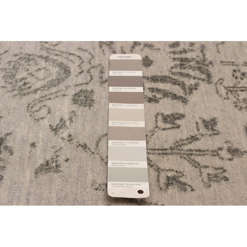 Tapis gris Heritage 5 pi 6 po x 8 pi 2 po