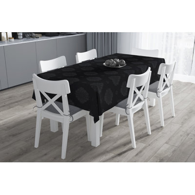 Mujesira Dining Linens