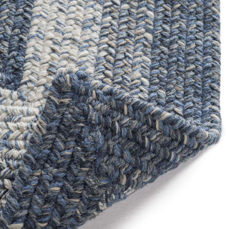 Langleyville Indoor / Outdoor Rug, Concentric Rectangle 7' x 9'