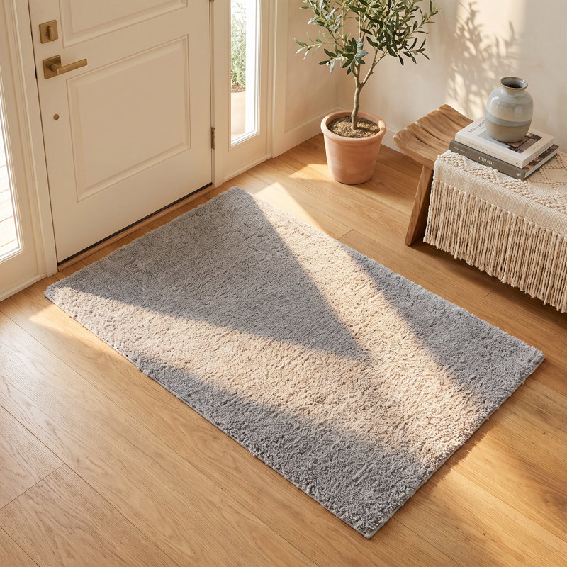 Puaina Indoor Rug, Rectangle 2'8" x 4'11"