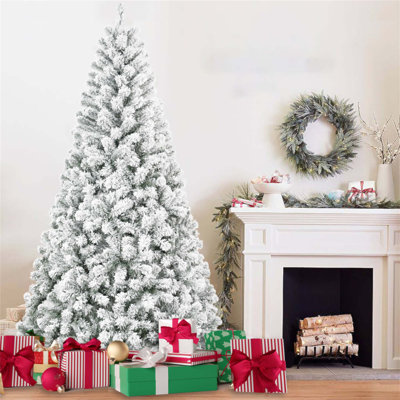 Arbre de Noël enneigé 4 pi avec 233 pointes, forme compacte et support en métal robuste pour petits espaces