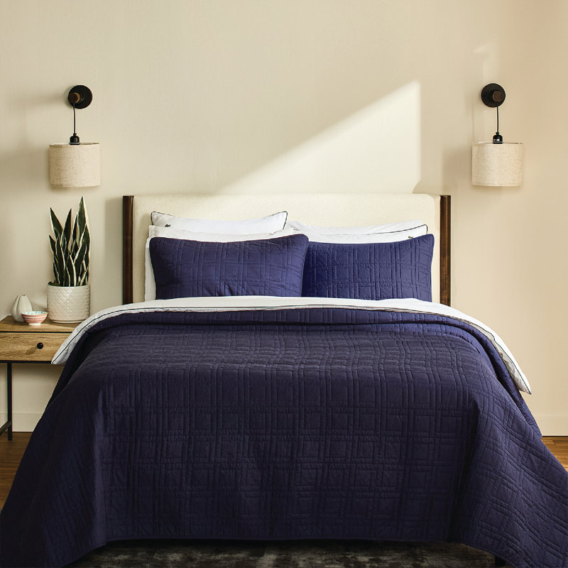 Lacoste Logo 100% Cotton Quilt Set, Queen Quilt + 2 Standard Shams, Navy