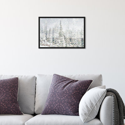 «Magic Snow Trees, Snow Trees Forest Modern White» par Oliver Gal - impression sur toile