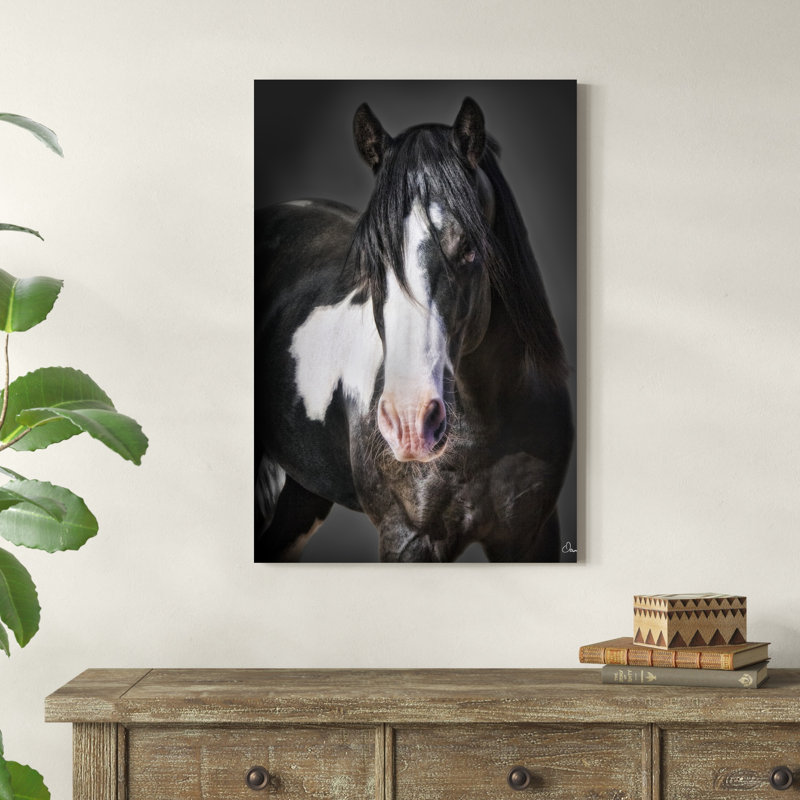 Portrait de cheval II, H 36 po x l 24 po x P 1,25 po