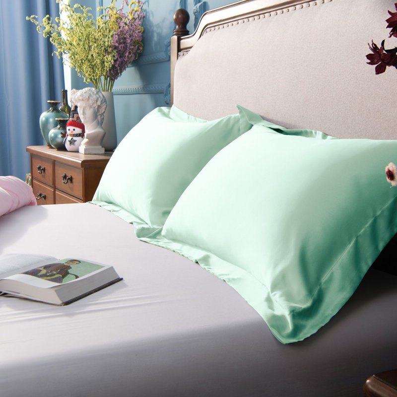 Luxury Ultra-Soft Satin Piped Pillowcases 2-Pack Reinforced Stitching Breathable Smooth Standard Hotel-Quality