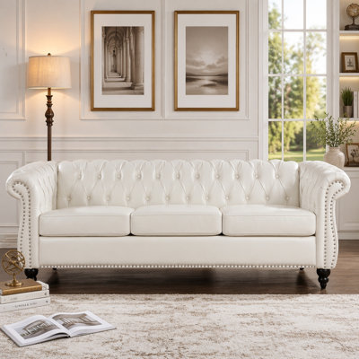 Canapé Chesterfield de 84,65 pouces à accoudoirs roulés 3 places avec similicuir facile à entretenir et structure robuste, idéal pour les décors modernes et rétro