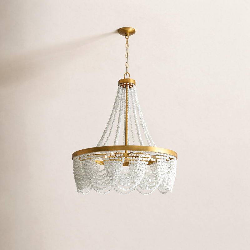 Lustre en roue de chariot unique à 4 lumières avec détails perlés Morrill Edgefield, Perles de verre blanc