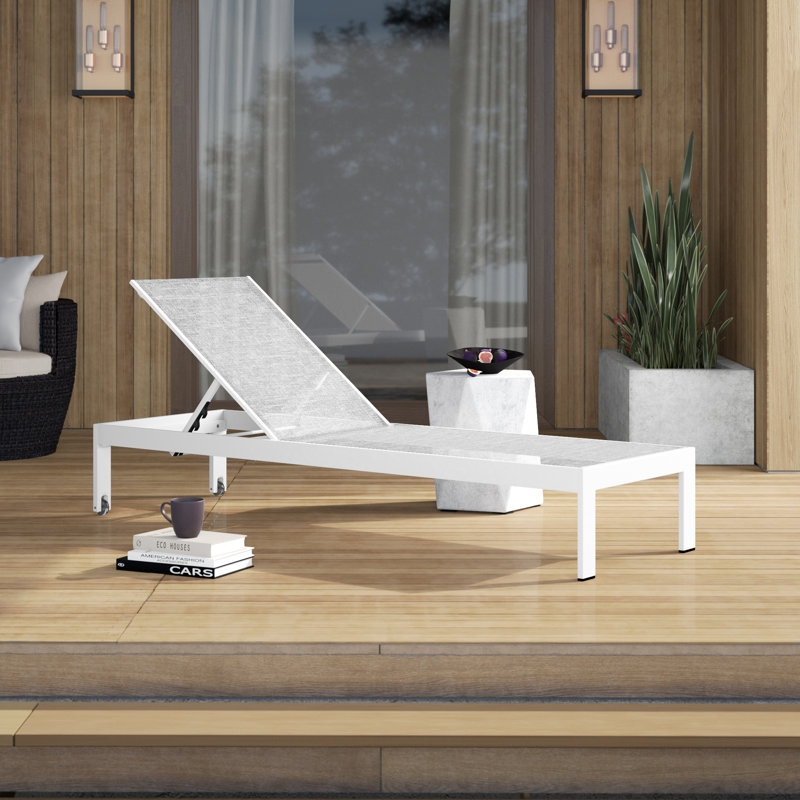 Chaise longue simple inclinable 76 po Aynura, Blanc