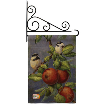 Chickadees et pommes de polyester de 2 côtés 19 x 13 po drapeau de jardin