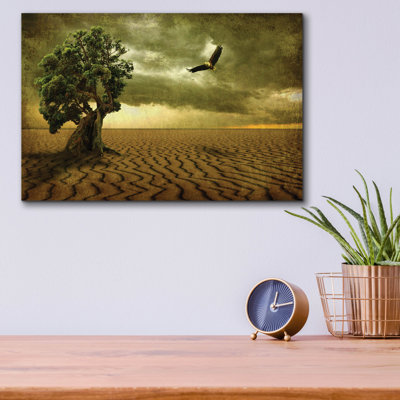 Art mural en verre Lark Manor ™ «The Temptation» par Carlos Casamayor