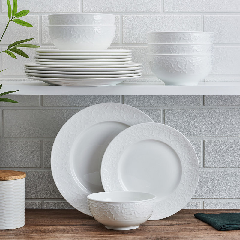 Service de vaisselle en porcelaine tendre 18 pièces parchemin embossé