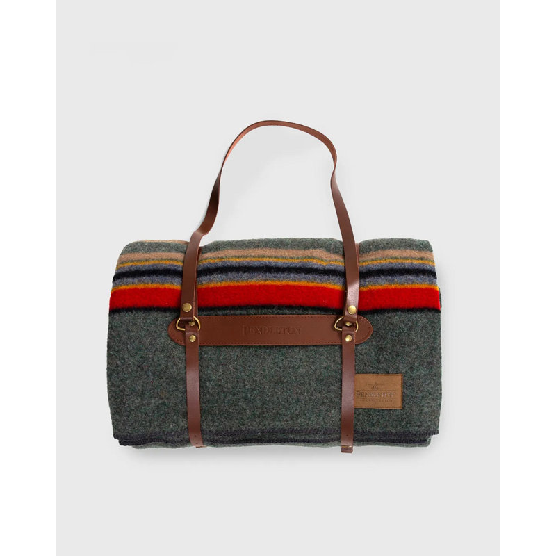 Pendleton Yakima Camp Lake Blanket with Leather Carrier, Green