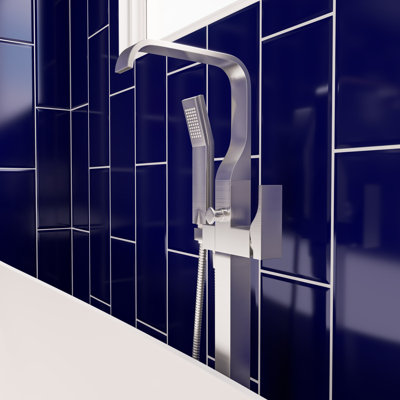 Robinet de baignoire mélangeur monocommande à fixation au plancher avec douche à main