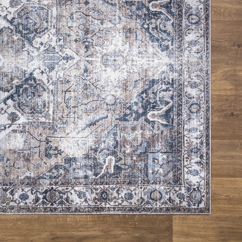 Tapis brun à motif oriental, Rectangle 4 pi x 6 pi