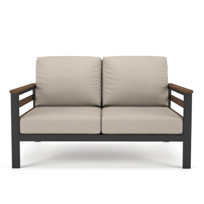 Causeuse d'extérieur 55 po avec coussins Sunbrella® Townsend