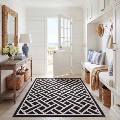 Arneshia Floral Brown/Tan Indoor/Outdoor Area Rug