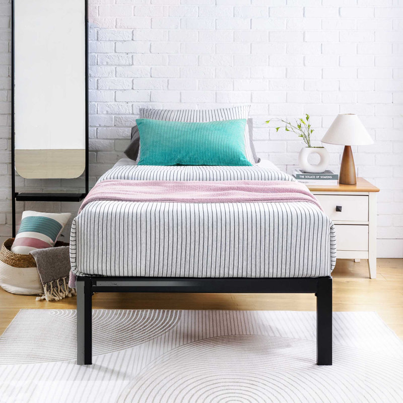 Base de lit plateforme en acier de 14 po Wayfair Sleep™, Jumeau