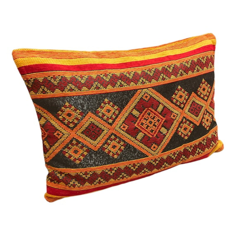 Binnu Geometric Rectangular Lumbar Cushion Cover