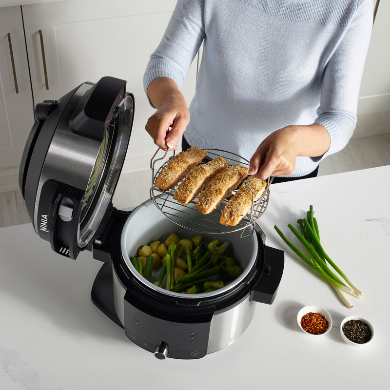 Ninja Foodi 11 in 1 SmartLid Multi Cooker 6L - OL550UK