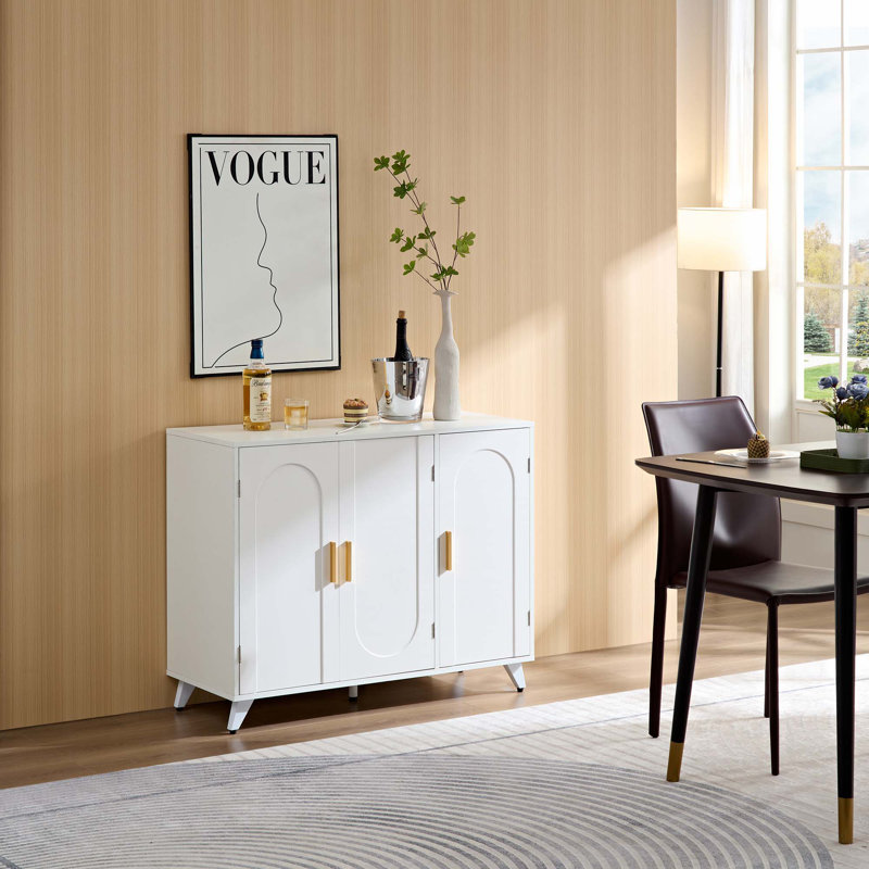 Buffet avec tablettes amovibles