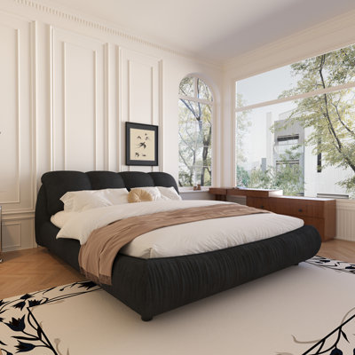 Très grand lit noir avec tête de lit épaisse rembourrée et système de lattes en bois massif, plateforme en bois de pin, design ergonomique, revêtement