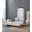 Miroir pleine grandeur avec cadre en métal doré antique pour la chambre à coucher et le salon