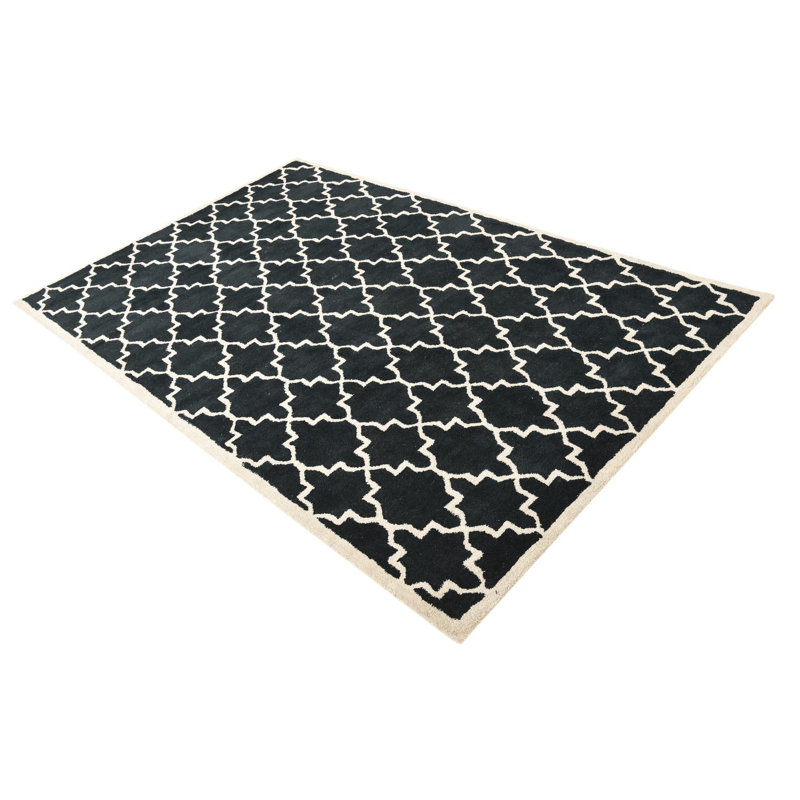 Tapis noir 5 x 8 Pineland