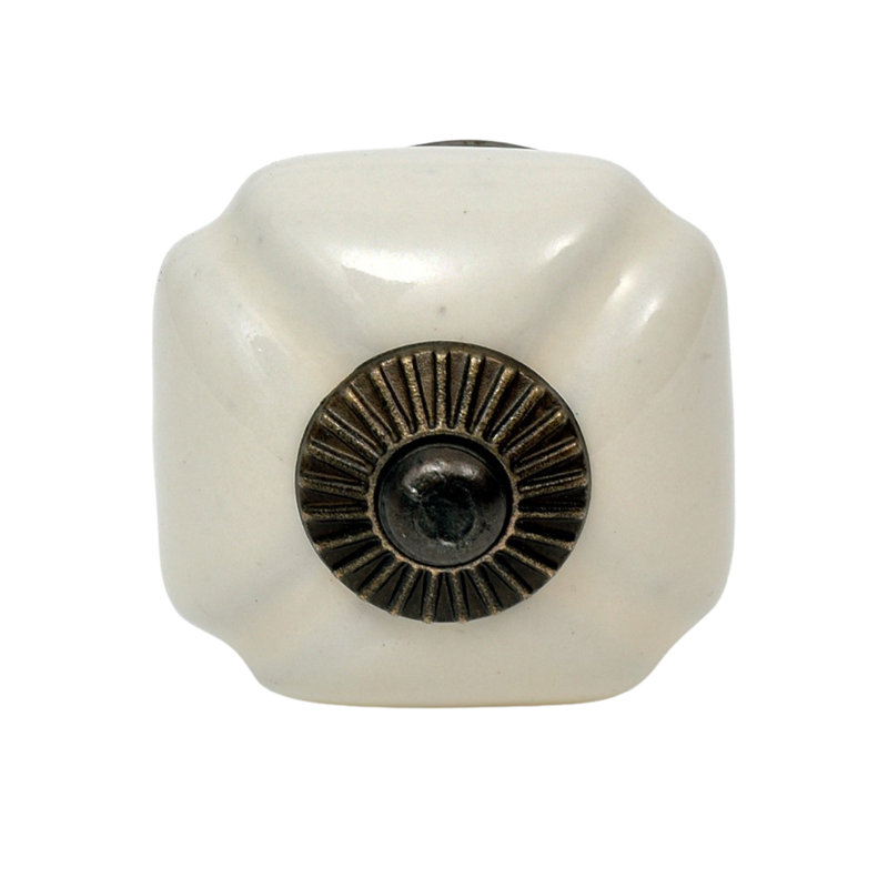 1 1/2" Length Novelty Knob Multipack, Cream/Gold