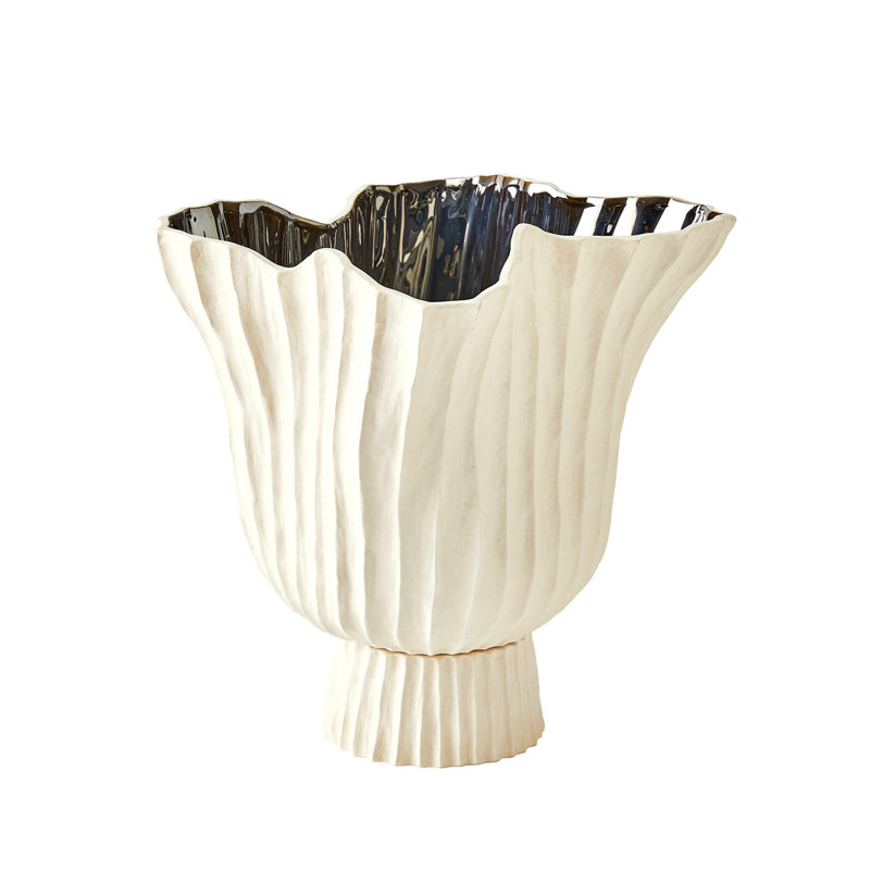 Folha Ceramic / Porcelain Table Vase, Off-White, 13.5" H x 14.75" W x 12 D