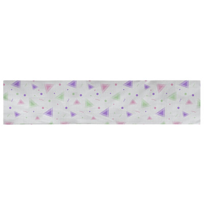 Avicia 90s Table Runner