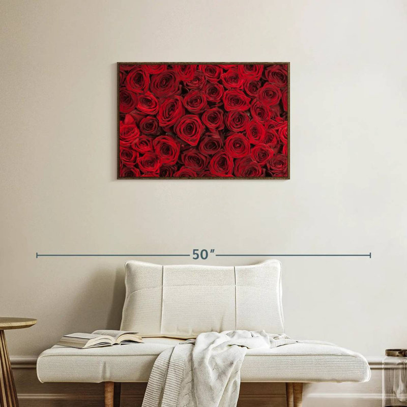 Roses rouges d'été, Cadre flottant noyer, 31 po x 21 po