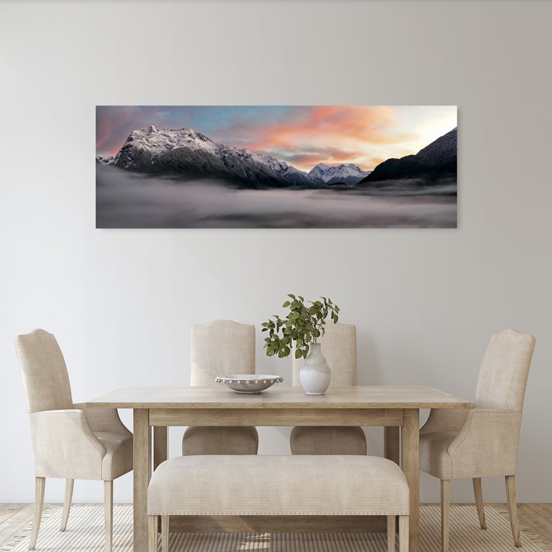 Misty Mountain Sunrise, H 20 po x l 60 po