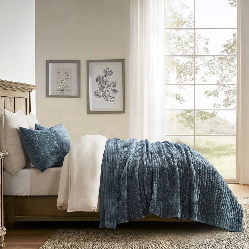 Luxe Velvet Channel Quilt Set, Queen, Stormy Blue