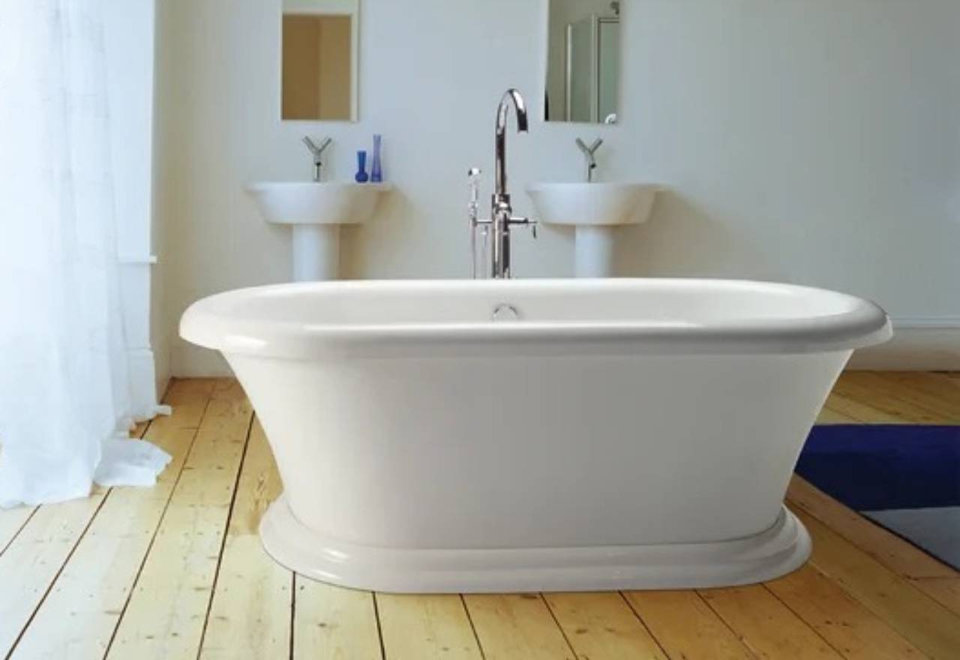 Tubs and Whirlpools