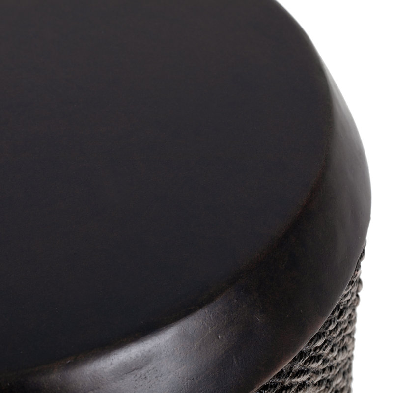 Table de bout durable Mgo, conception cylindrique compacte, charme rétro pour la maison et le patio